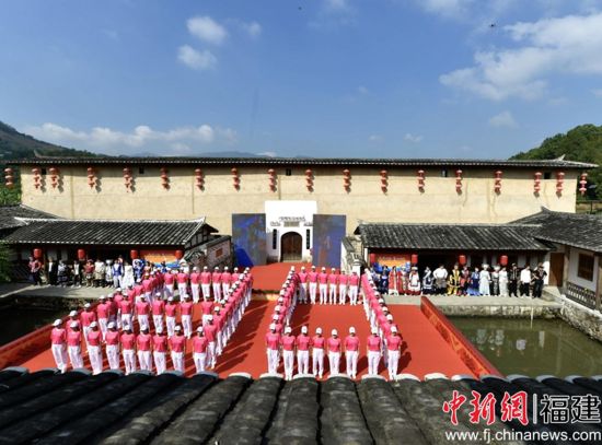 ͼΪÓÀ°²¸´Ð˱¤»á³¡ÅÅÁгɡ°80¡±µÄÔìÐÍ¡£ ÖÐÐÂÍø¼ÇÕß Õűó Éã ͼΪÓÀ°²¸´Ð˱¤»á³¡ÅÅÁгɡ°80¡±µÄÔìÐÍ¡£ ÖÐÐÂÍø¼ÇÕß Õűó Éã