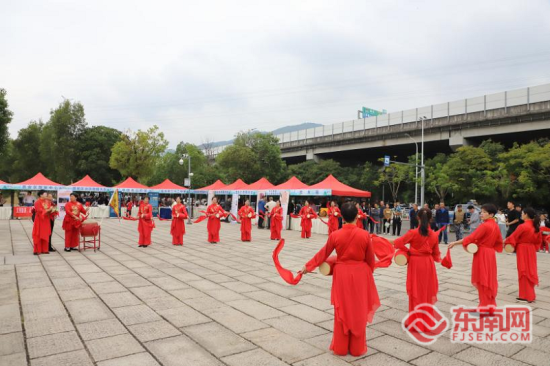 »î¶¯ÏÖ³¡ÎÄÒÕ±íÑÝ¡£Ö÷°ì·½¹©Í¼ »î¶¯ÏÖ³¡ÎÄÒÕ±íÑÝ¡£Ö÷°ì·½¹©Í¼