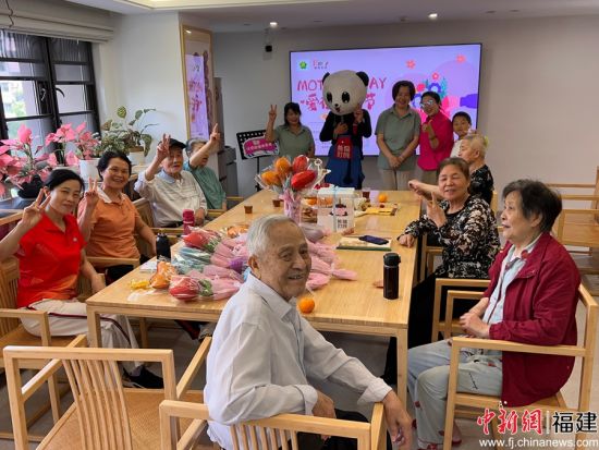 20255¸ݽ԰ֵ΢԰ĸ׽ɶԡ 