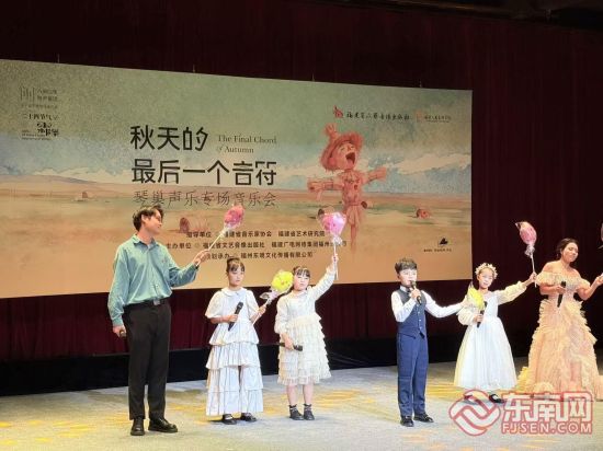 ¾«²ÊµÄ±íÑÝÓ®µÃÁËÕóÕóÕÆÉù ¾«²ÊµÄ±íÑÝÓ®µÃÁËÕóÕóÕÆÉù