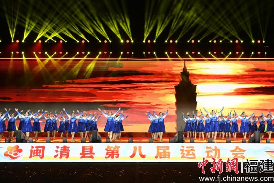 ¹ã³¡Îè¡¶ÃÀÀöÖйú¡·ÀñÔÞÐÒ¸£Éú»î¡£½¯×æµÂ É㠹㳡Îè¡¶ÃÀÀöÖйú¡·ÀñÔÞÐÒ¸£Éú»î¡£½¯×æµÂ Éã