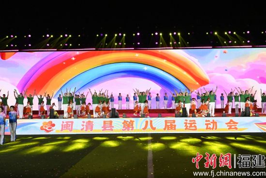 ÔÏÂɲٱíÑÝ¡¶ÀÏÉÙͬ»¶¡·¹´ÀÕ³ö¿ìÀÖ½¡ÉíµÄůÐÄ»Ãæ¡£½¯×æµÂÉã ÔÏÂɲٱíÑÝ¡¶ÀÏÉÙͬ»¶¡·¹´ÀÕ³ö¿ìÀÖ½¡ÉíµÄůÐÄ»Ãæ¡£½¯×æµÂÉã