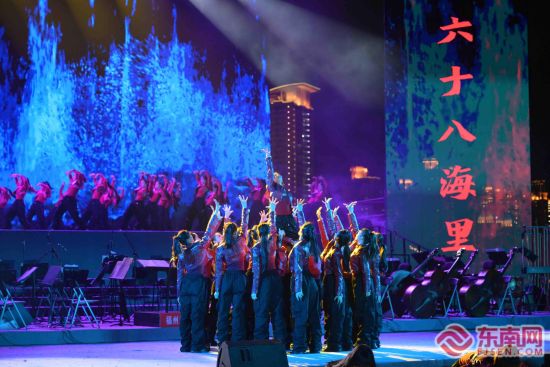 精彩的表演赢得了阵阵喝彩 精彩的表演赢得了阵阵喝彩