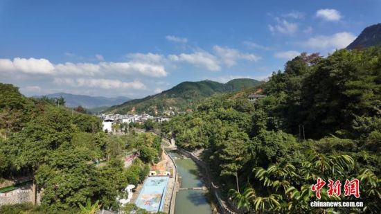 ÃöÇåÏØÈýϪÏçϪԴϪÁ÷Óòͼ¡£ÃöÇåÏØÈÚýÌåÖÐÐĹ©Í¼ ÃöÇåÏØÈýϪÏçϪԴϪÁ÷Óòͼ¡£ÃöÇåÏØÈÚýÌåÖÐÐĹ©Í¼