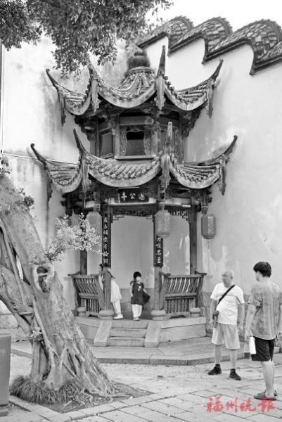 位于台江潭尾街的遂公亭。 位于台江潭尾街的遂公亭。