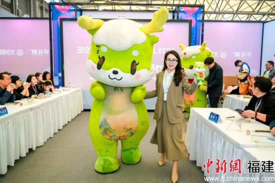 ¡¡¡¡ÈýÃ÷³ÇÊмªÏéÎï¡°Ã÷Ã÷¡±ÔÙ»ñ´ó½±¡£ÈýÃ÷ÊÐÈÚýÌåÖÐÐĹ©Í¼ ¡¡¡¡ÈýÃ÷³ÇÊмªÏéÎï¡°Ã÷Ã÷¡±ÔÙ»ñ´ó½±¡£ÈýÃ÷ÊÐÈÚýÌåÖÐÐĹ©Í¼