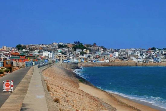 ¡¡¡¡ÕÄÖݶ«É½µº³ÉΪÈÈÃÅÓ°ÊÓÈ¡¾°µØ¡£Í¼Ô´£º¶«É½µºÂÃÓÎ ¡¡¡¡ÕÄÖݶ«É½µº³ÉΪÈÈÃÅÓ°ÊÓÈ¡¾°µØ¡£Í¼Ô´£º¶«É½µºÂÃÓÎ