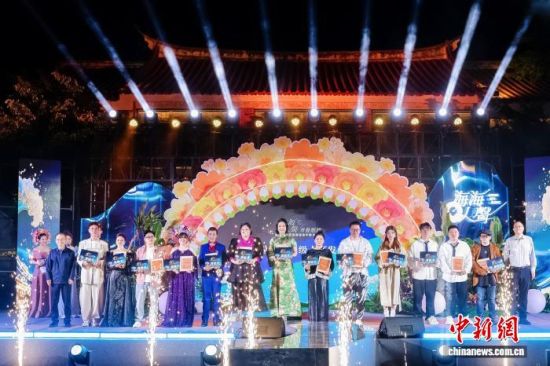 1117ഺŭšڶִڸȪĻͼΪ12ǿѡֳ¯ýĹͼ