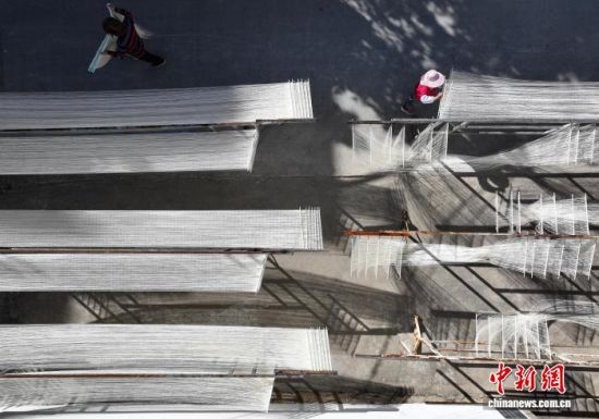 ڸݣ汻Ϊ̫ƽ桱桱ϲ桱˳ϰףγ񡣸ǰֹΪôǡ塱800ʷȫ200˼Ϊʾǰ500򹫽ֵ1ԪңΪҵ˵档ͼΪ1121գǰ档(˻Ƭ) ű 