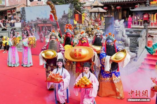 1121գȪͨк鹬֤ԴʽͼΪ߼Ϸ·ͱȪͨͼ