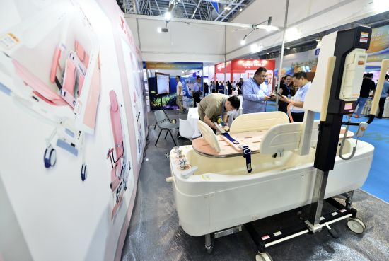 ½ìº£Ï¿ÀÏÄê²úÒµ²©ÀÀ»áÕ¹»áÏÖ³¡¡£Õűó É㠽캣ϿÀÏÄê²úÒµ²©ÀÀ»áÕ¹»áÏÖ³¡¡£Õűó Éã