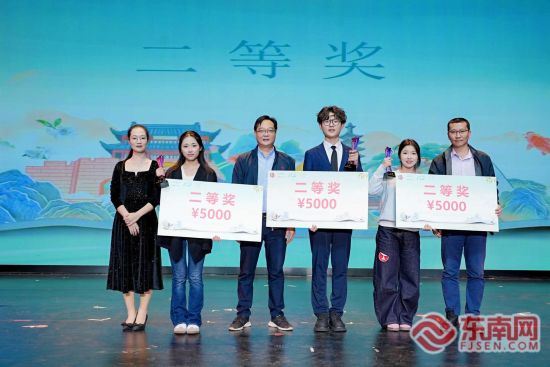 19位高校学子脱颖而出 19位高校学子脱颖而出