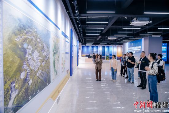 “诏安牛·中国行”媒体采风活动在福建省诏安县拉开帷幕。李南轩 摄 “诏安牛·中国行”媒体采风活动在福建省诏安县拉开帷幕。李南轩 摄