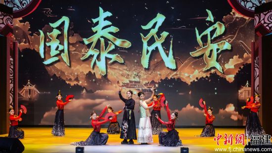 ����ͼΪ�������Ҹ��� ȫ���˳������ڶ�ʮ�����¸����˸��ִ����佱�����ֳ������ݹ㲥����̨ ��ͼ