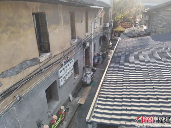 改造后的大栋厝线路规范整洁。陈红专 摄 改造后的大栋厝线路规范整洁。陈红专 摄