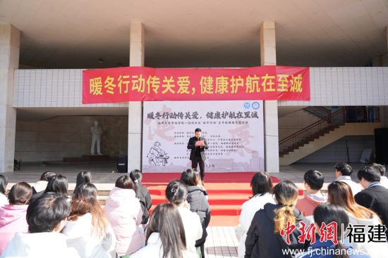 ���ݴ�ѧ����ѧԺ���������ϵ����֧��������췢���´ǡ������� ��