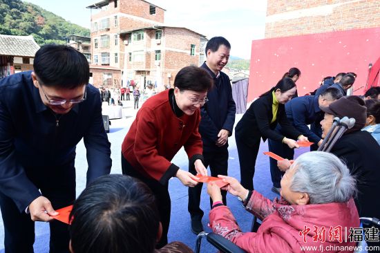 ����Ϊ�ͱ��м������˷���ο�ʽ�