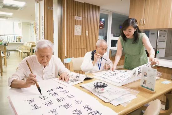 �Ϻ��ֵ��Ӽ��������Ϸ�����������Ϊ�����ǿ������鷨��(������ͼ)