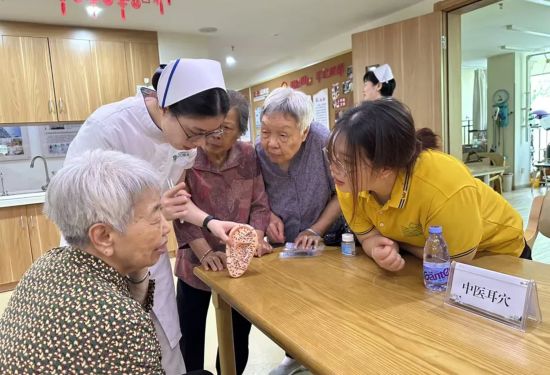 ����ҽ����ԱΪ�������ṩרҵ������������ͼ