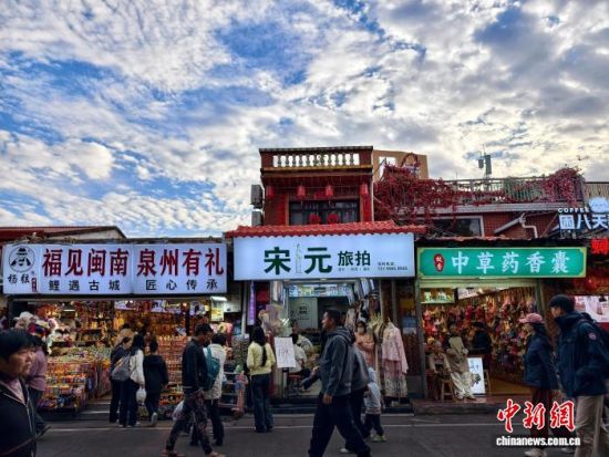 ͼΪ12��14�գ��ο���Ȫ���������湺���ΪȪ�ݿ�������Ľ������������Ƴ����ѡ����ݳɽ֡�������ѳ���1300�ꡣ��������� �ű� ��