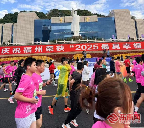 ��;�ľ��㴮���˶�����ɫ������