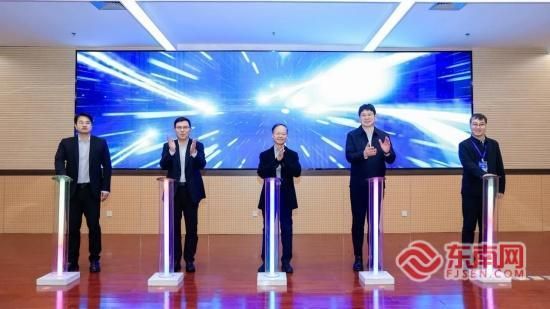 ��ɫ�Ƽ�СԺ��ͬ����ʽ��������־Զ �㣩