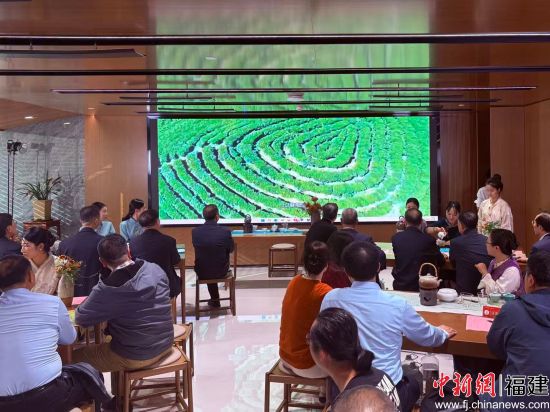 ����20�����磬��Ͽ������ҵ����Э���ڸ��ݾٰ�������˲�ר��������� ��