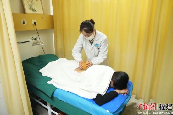 ��������������������ҽ���ҽԺ��־���ƽ�����ҽ��ҩ�����ơ������� ��