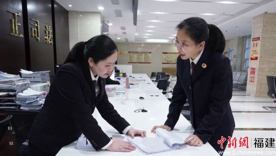 �а�����ڸ����з�Ժ����ͥ������Ա�˽ⰸ�����