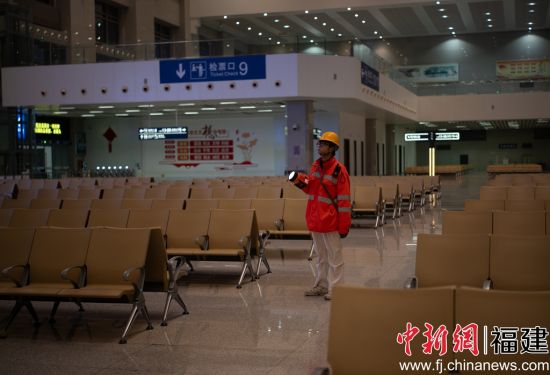 �ƹ������վ������Ļǽ����һ�� ��