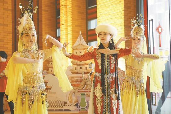 �����赸��Ա������������ǰһ����