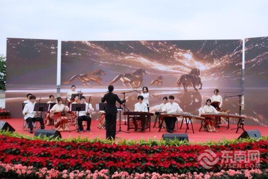 民乐合奏《赛马》 民乐合奏《赛马》