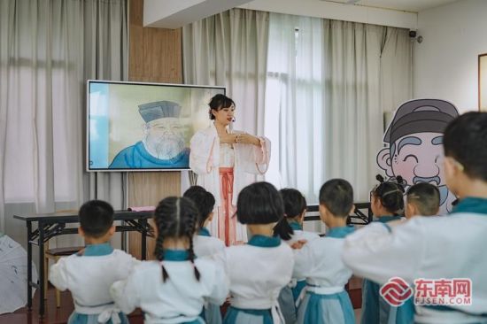 松柏朱子书屋研学课堂教学 受访者供图 松柏朱子书屋研学课堂教学 受访者供图