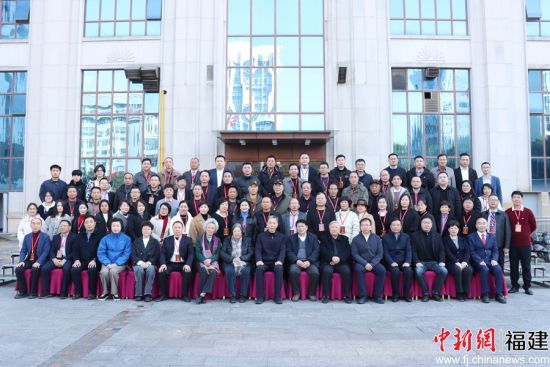 ������Ӱ���Ҷ���� ��