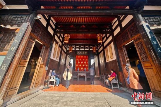 1��8�գ����ڲι��ϸ��ʾӡ���������� ������ ��