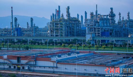 赋能恒申控股集团转型升级。 赋能恒申控股集团转型升级。