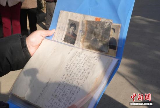 1��12�գ�����פ���̨꣬���ϱ��ڻ�ʿ����չʾ����ǰд�ļ��顣����������� ���� ��