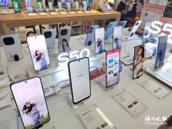 福州部分手机和电脑价格上调。 福州部分手机和电脑价格上调。