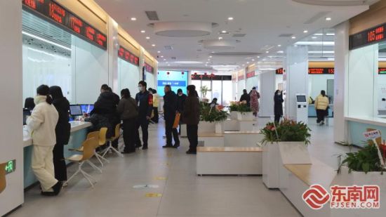 ȺÖÚÔÚϼÆÖÕþÎñ·þÎñÖÐÐİìÊ¡£Ö£Éк½ Éã ȺÖÚÔÚϼÆÖÕþÎñ·þÎñÖÐÐİìÊ¡£Ö£Éк½ Éã