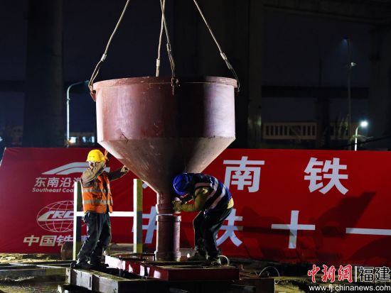 ����ͼΪ�½��¸�����(������)��������·�ش����׸�׮����ע�ɹ���