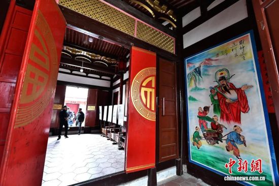 ͼΪ�ι����ڰ������ڲιۡ���������� �ű� ��