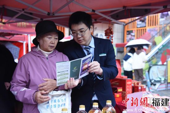 �ʴ��������ź�����֧�й�����ԱΪ���񽲽��������թƭ�������Ƿ����ʺͷ�ϴǮ��ʵ��֪ʶ��