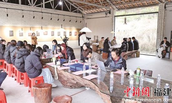 ����ԺУѧ����ͬ������