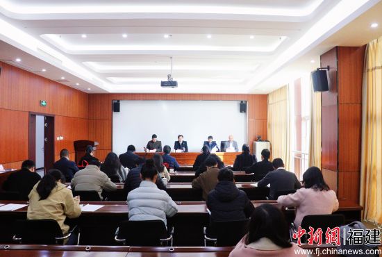 宁德全市科技系统2026年度工作会议现场。吕若萱 摄 宁德全市科技系统2026年度工作会议现场。吕若萱 摄