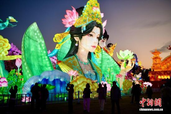 2��4�������������ţ������ڼ���԰��Է�ۿ������´��ƻᡣ��������� ������ �� 