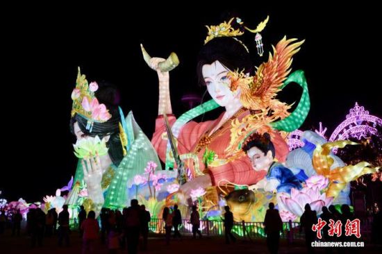 2��4�������������ţ������ڼ���԰��Է�ۿ������´��ƻᡣ��������� ������ ��