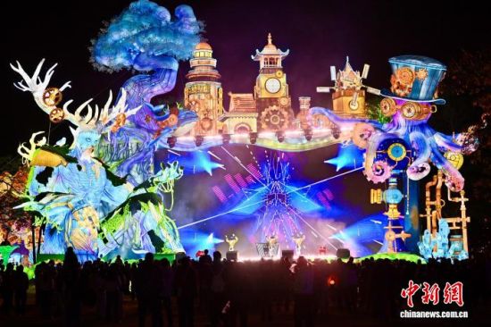 2��4�������������ţ��û��ƴ���ı�����̨�������˹ۿ������������ ������ ��