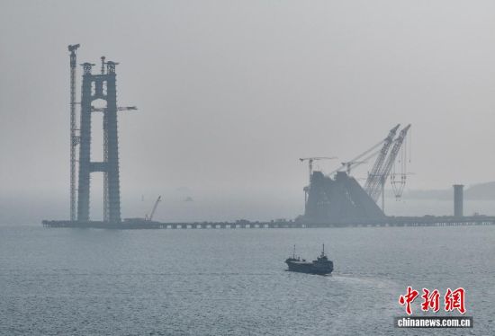 ͼΪ���Ŵ����ġ���н�֡��뿪���ź�����ͷǰ�����ţ�ǰ�����������޽����ý���ţ����ŶΣ��������˻���Ƭ����������� ������ �� 