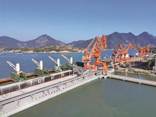 ���ݸ������ĸ�����ҵ�ֳ�