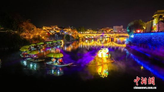 2��17����������ʡ�����г�͡�ų�ҹɫ�����췼�� ��